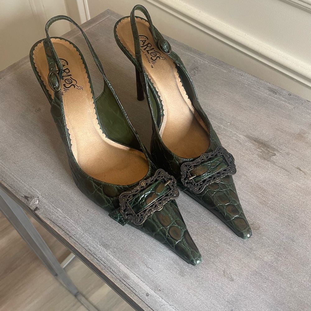 Beautiful Green and bronze Crocodile Print sling back